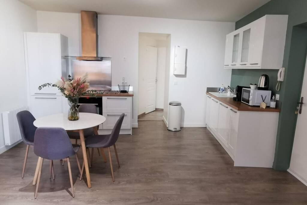 Appartement F2 Cosy Proche De L'Hyper Centre Кан Экстерьер фото